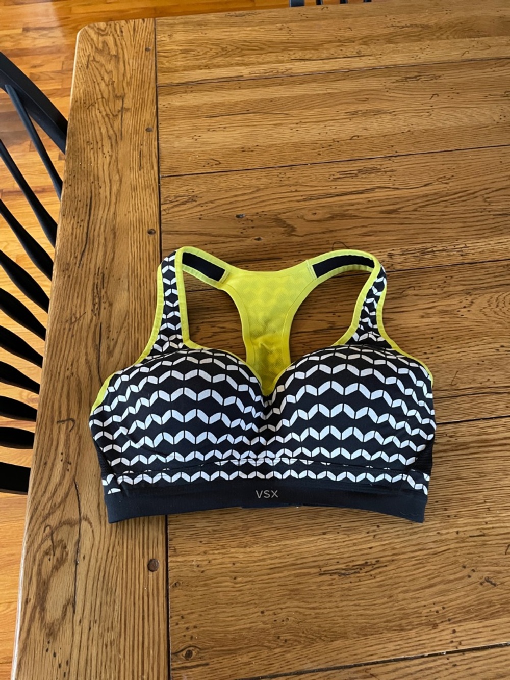 VSX Black, White & Yellow Geometric Racerback sports bra Top